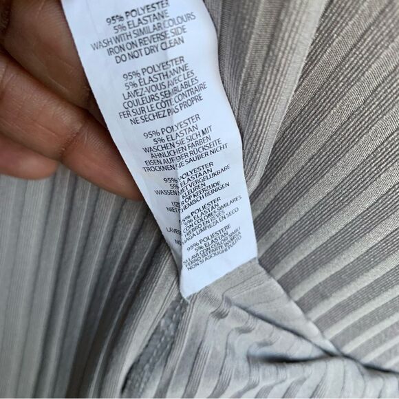 BOHOO GRAY RIBBED MIDI DRESS - Picture 9 of 12